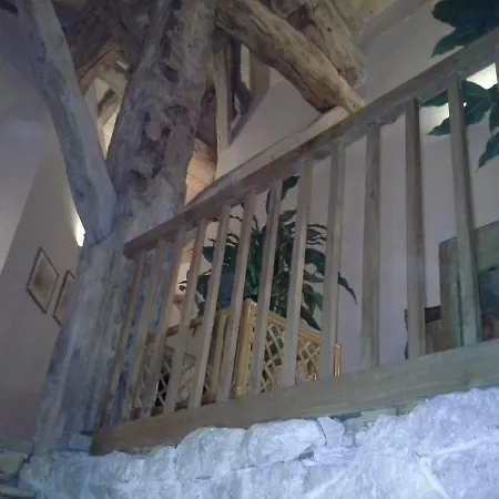 La Beline Bed & Breakfast Tayrac (Aveyron)
